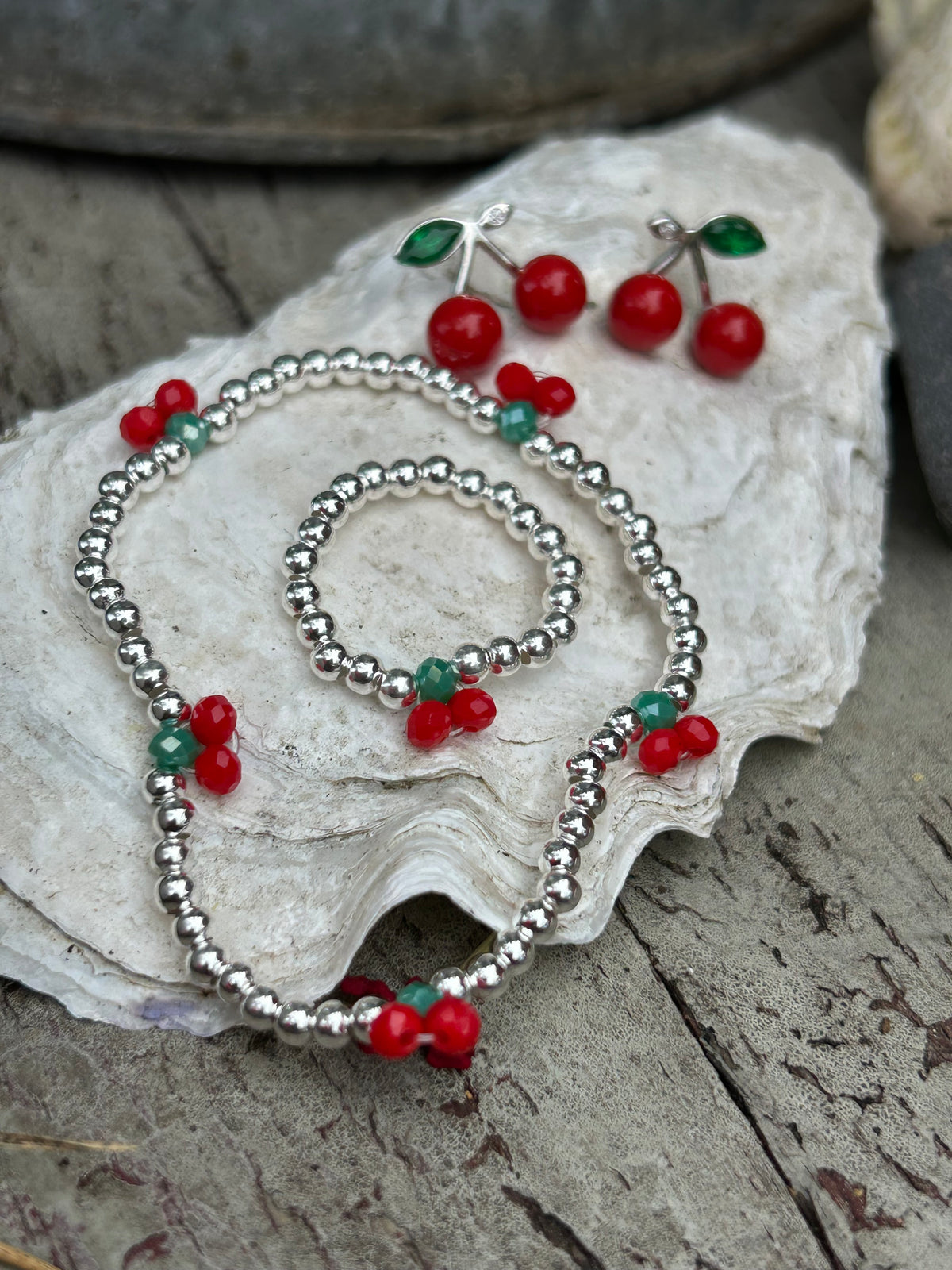 Summer Cherries Ring