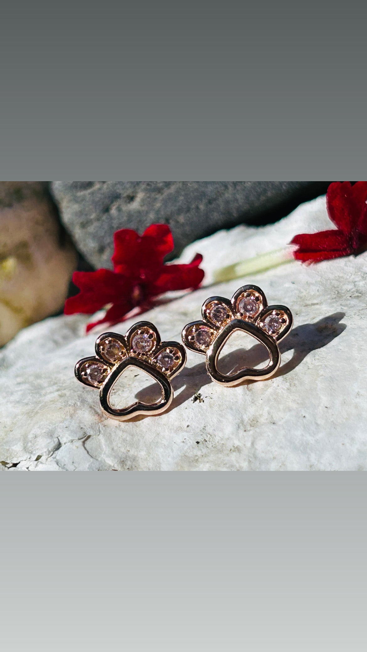 Tiny Paws Earrings